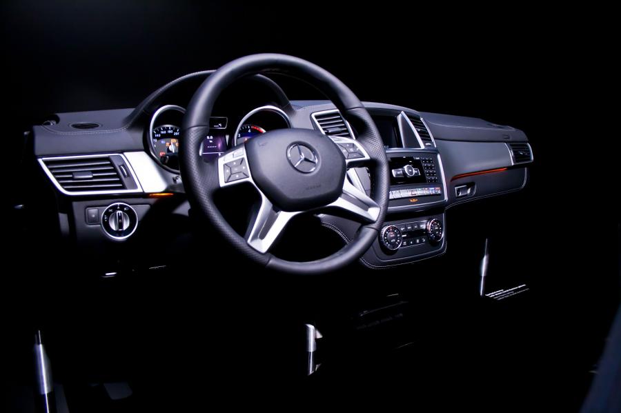  Mercedes-Benz ML-Class 2012 года  (фото 97 из 188)
